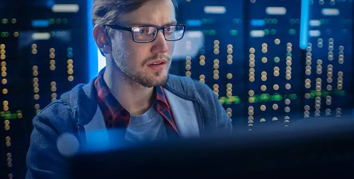 Cybersecurity als wichtigstes Weiterbildungsfeld 2022